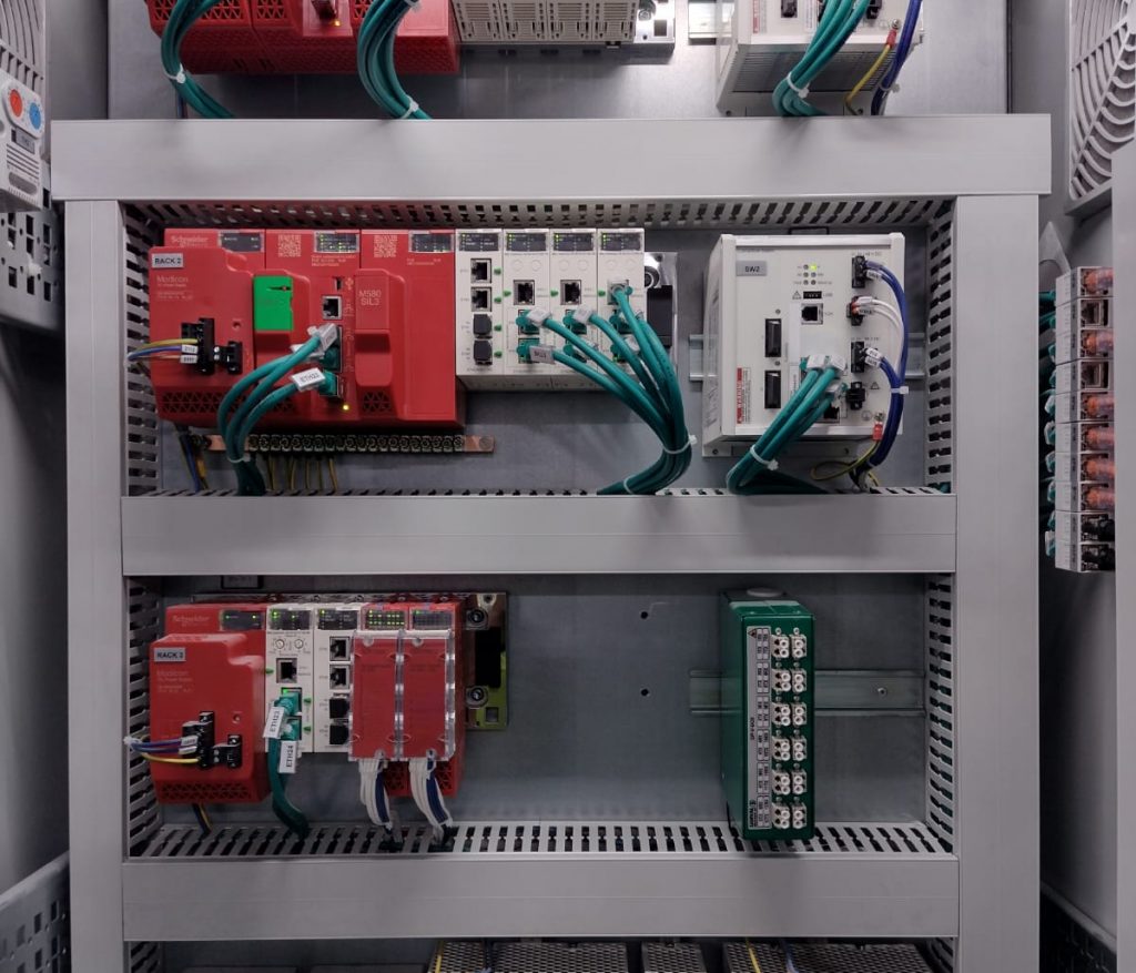 EQUIPOS DE PROTECCIÓN INSTALACIÓN Y MANTENIMIENTO