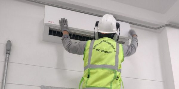 mantenimiento de equipos e infraestructura-diverseg (6)